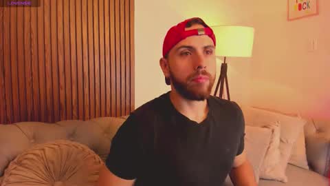 Maximo Wolf online show from January 2026 10:02:02 PM