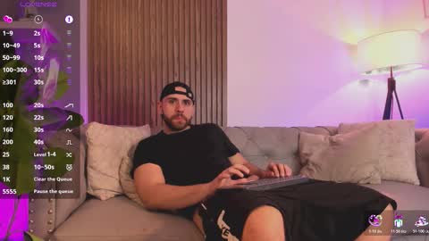 Maximo Wolf online show from February 2026 09:41:01 PM