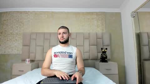 Maximus online show from October 2025 03:18:02 AM