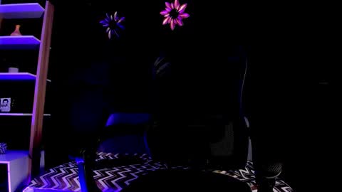 Maximus online show from December 2025 04:39:02 AM