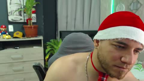 Snapshot of maximussantorini chatting on December 2024 04:45:02 AM maximus online show from December 2024 04:45:02 AM