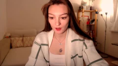 Maxine online show from November 2025 11:53:02 AM