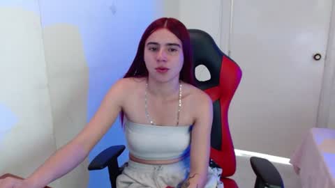 Snapshot of maxinesex_ chatting on July 2026 03:28:01 PM maxinesex_ online show from July 2026 03:28:01 PM