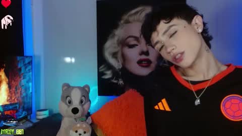 Max online show from January 2025 05:34:02 AM