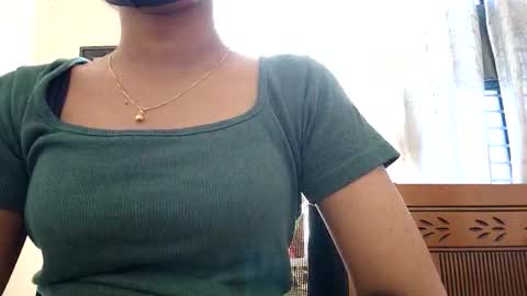 Snapshot of maxladycox chatting on March 2026 04:50:01 AM Dorea online show from March 2026 04:50:01 AM