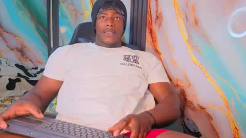 Maxmuscle10 online show from May 2026 03:07:01 PM