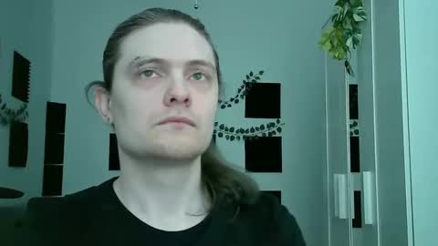 Snapshot of maxs_93 chatting on March 2026 10:44:02 AM maxs_93 online show from March 2026 10:44:02 AM
