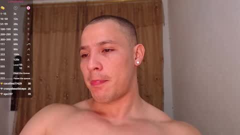 Snapshot of maxwel949813 chatting on December 2024 01:18:01 PM Max online show from December 2024 01:18:01 PM