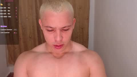 Snapshot of maxwel949813 chatting on February 2025 11:41:02 AM Max online show from February 2025 11:41:02 AM