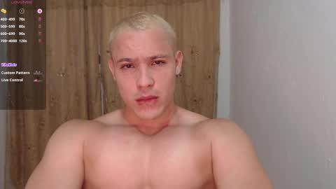 Snapshot of maxwel949813 chatting on February 2025 04:32:01 PM Max online show from February 2025 04:32:01 PM