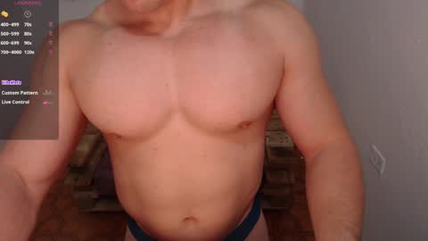 Snapshot of maxwel949813 chatting on March 2025 05:42:01 AM Max online show from March 2025 05:42:01 AM