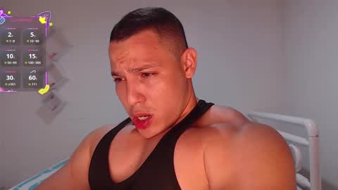 Snapshot of maxwel949813 chatting on October 2025 05:52:01 AM Max online show from October 2025 05:52:01 AM