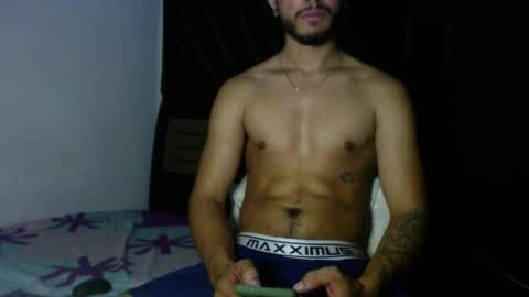 Snapshot of maxximus_10 chatting on January 2025 10:48:01 AM maxximus_10 online show from January 2025 10:48:01 AM