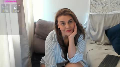 Snapshot of maxzy_star chatting on November 2025 05:20:01 PM Victoria online show from November 2025 05:20:01 PM