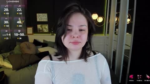 Snapshot of maya_muse chatting on January 2025 05:46:02 AM Woman online show from January 2025 05:46:02 AM