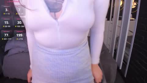 Snapshot of maya_muse chatting on November 2025 02:22:01 PM Woman online show from November 2025 02:22:01 PM