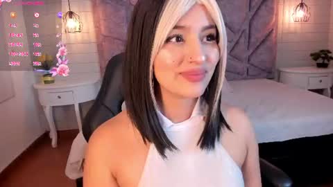 Snapshot of maya_rivers chatting on July 2026 05:46:02 AM Maya online show from July 2026 05:46:02 AM