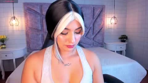 Snapshot of maya_rivers chatting on August 2026 05:17:01 AM Maya online show from August 2026 05:17:01 AM