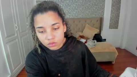 Maya online show from September 2025 02:02:01 AM