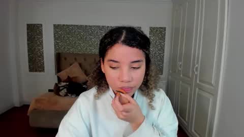 Maya online show from September 2025 02:14:01 AM