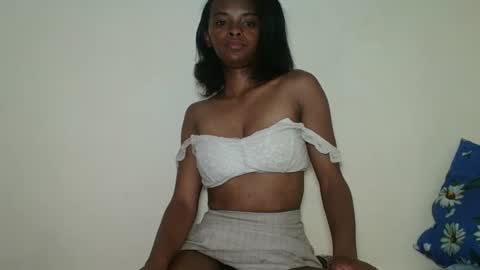 mayalabelle online show from November 2025 04:05:01 PM