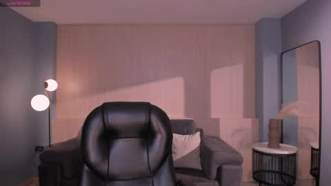 Maya online show from April 2026 04:33:02 AM