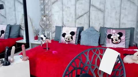 Snapshot of mayarusell01 chatting on December 2025 01:53:01 PM Nicolle Ruselle Hello my lovely schedule for great fun from 630 am and end 800 pm Colombian time I wait for you online show from December 2025 01:53:01 PM