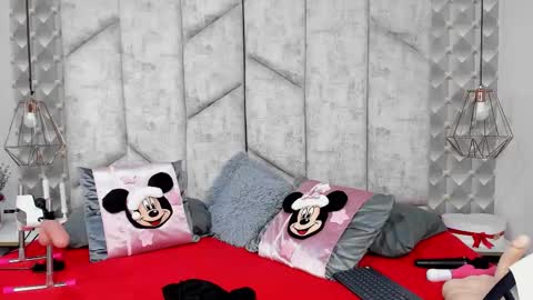 Snapshot of mayarusell01 chatting on December 2025 03:30:02 PM Nicolle Ruselle Hello my lovely schedule for great fun from 630 am and end 800 pm Colombian time I wait for you online show from December 2025 03:30:02 PM