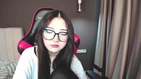 Erina online show from February 2026 05:56:01 AM