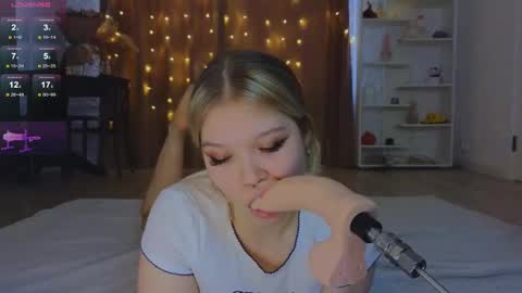 Snapshot of mayaster chatting on March 2025 05:18:02 AM Maya online show from March 2025 05:18:02 AM