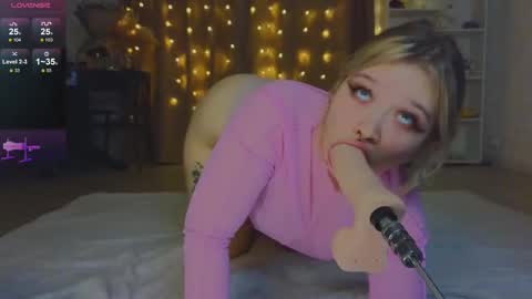 Snapshot of mayaster chatting on March 2025 02:10:02 AM Maya online show from March 2025 02:10:02 AM