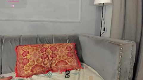 mayevanss online show from November 2025 03:38:02 AM