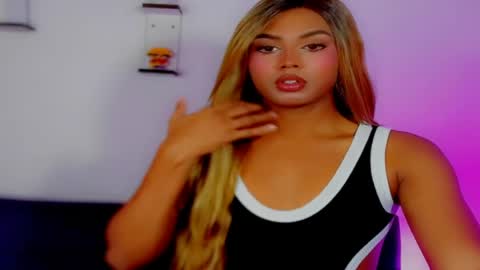 maykaa_a online show from May 2026 10:34:01 AM