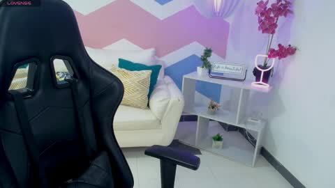 mayli_marie online show from March 2026 11:04:01 PM