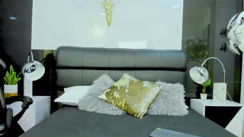 Maylin online show from December 2024 03:45:01 AM