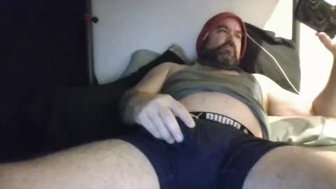 Dad bod 43 online show from February 2026 03:30:02 PM