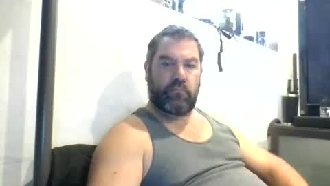 Dad bod 43 online show from June 2026 03:04:02 PM
