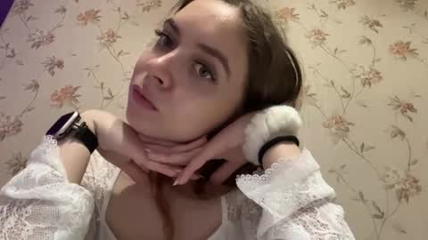 Snapshot of maypakele chatting on June 2026 02:33:01 PM Lily online show from June 2026 02:33:01 PM
