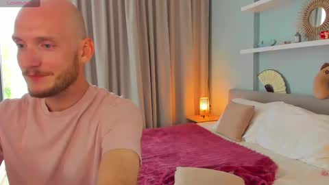 Angie  Alex online show from February 2025 06:28:01 AM