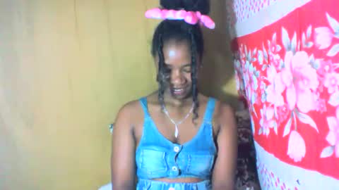 Snapshot of mayrah5 chatting on December 2025 05:35:02 AM mayrah online show from December 2025 05:35:02 AM