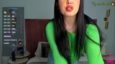 MayaLevi online show from December 2025 07:53:02 PM