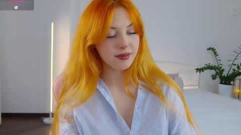 Snapshot of mazymayes chatting on November 2025 09:20:02 PM Mazy online show from November 2025 09:20:02 PM