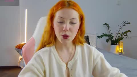 Snapshot of mazymayes chatting on November 2025 09:31:01 PM Mazy online show from November 2025 09:31:01 PM