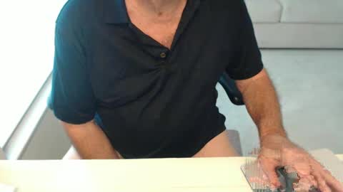 Snapshot of mbeastie chatting on September 2025 04:41:02 PM Beastie online show from September 2025 04:41:02 PM