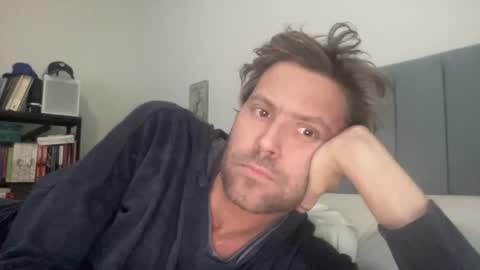 Snapshot of mbnc chatting on December 2024 09:29:02 PM lol online show from December 2024 09:29:02 PM