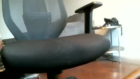 Snapshot of mcbuster11 chatting on January 2025 03:24:02 PM mcbuster11 online show from January 2025 03:24:02 PM