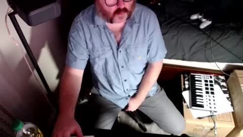 Darren online show from December 2025 04:32:01 AM