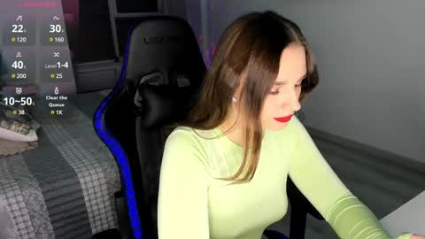 Snapshot of mcfly_11 chatting on February 2025 10:51:02 PM mcfly_11 online show from February 2025 10:51:02 PM