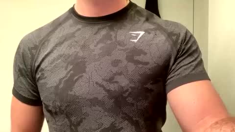 Snapshot of mcr8080 chatting on January 2025 11:45:02 AM mcr8080 online show from January 2025 11:45:02 AM