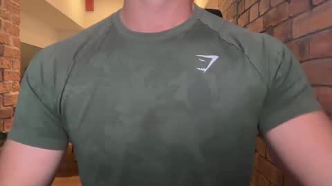 Snapshot of mcr8080 chatting on October 2025 02:36:01 PM mcr8080 online show from October 2025 02:36:01 PM